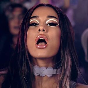 Meet your Posher, Caramelle